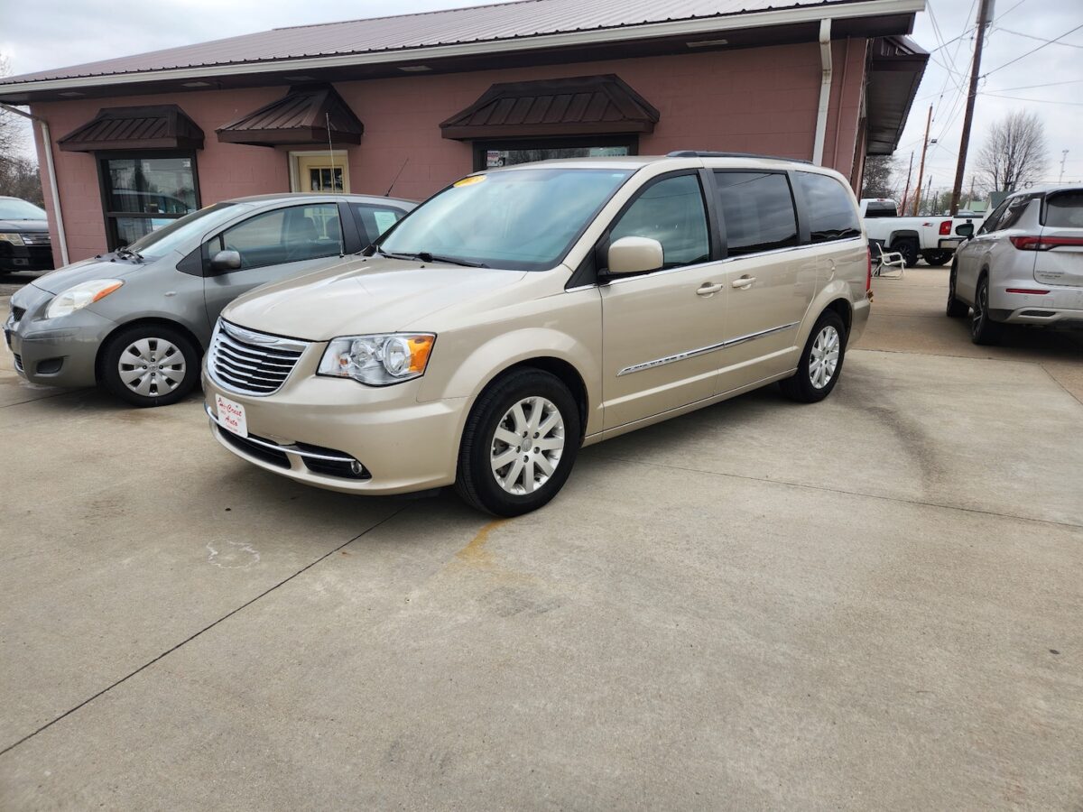 2015 Chrysler Town & Country Touring