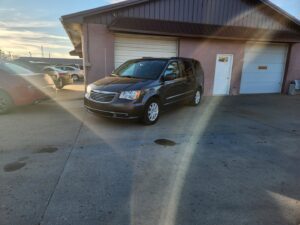 2016 Chrysler Town & Country Touring